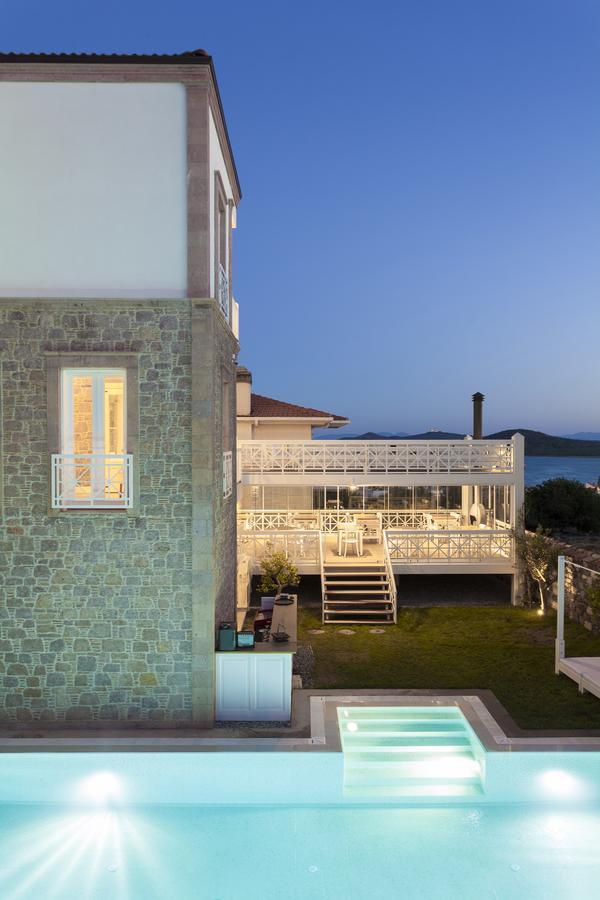 Cunda Pur Beyaz Hotel Exteriör bild