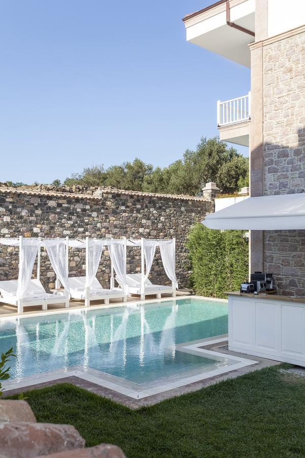 Cunda Pur Beyaz Hotel Exteriör bild