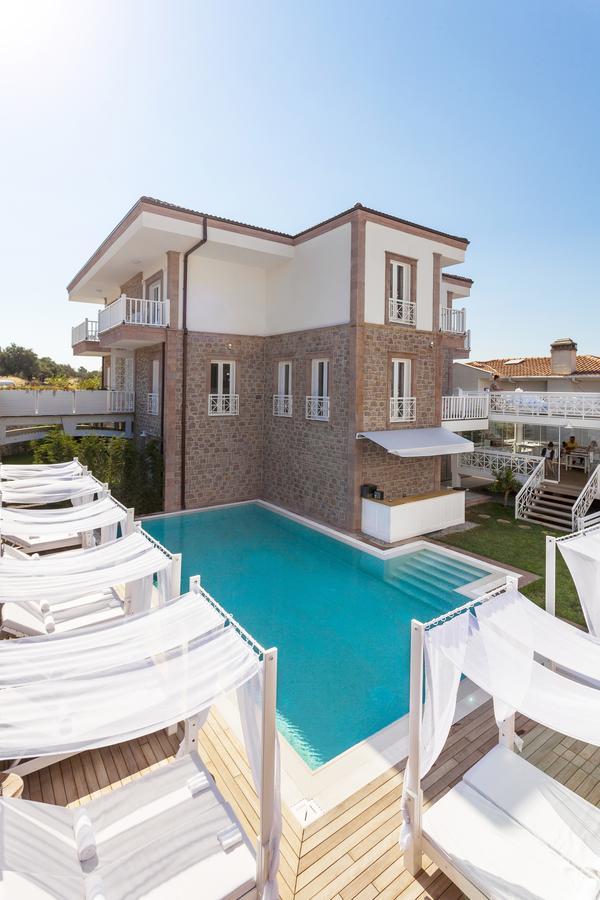 Cunda Pur Beyaz Hotel Exteriör bild
